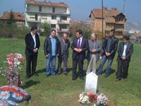 Omaz kod mucenickih groblja