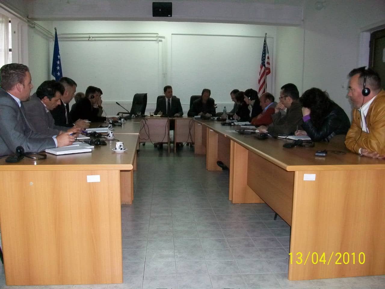 Kryetari Komunës së Novobërdës z.Bajrush Ymeri sot më datë 13.04.2010 mbajti takimin e parë të Këshillit të Drejtorëve.