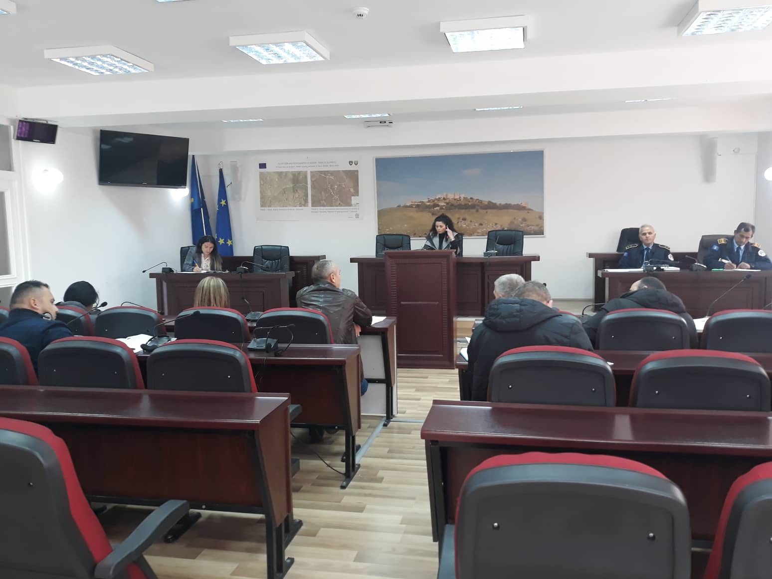 Mbahet  mbledhja  e pestë  e rregullt  e Komitetit për Komunitete