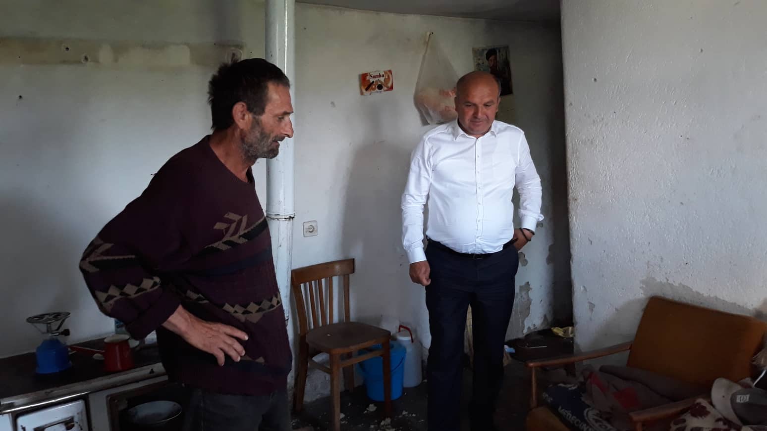 Kryetari vizitoi familjen Periq nga fshati Parallov