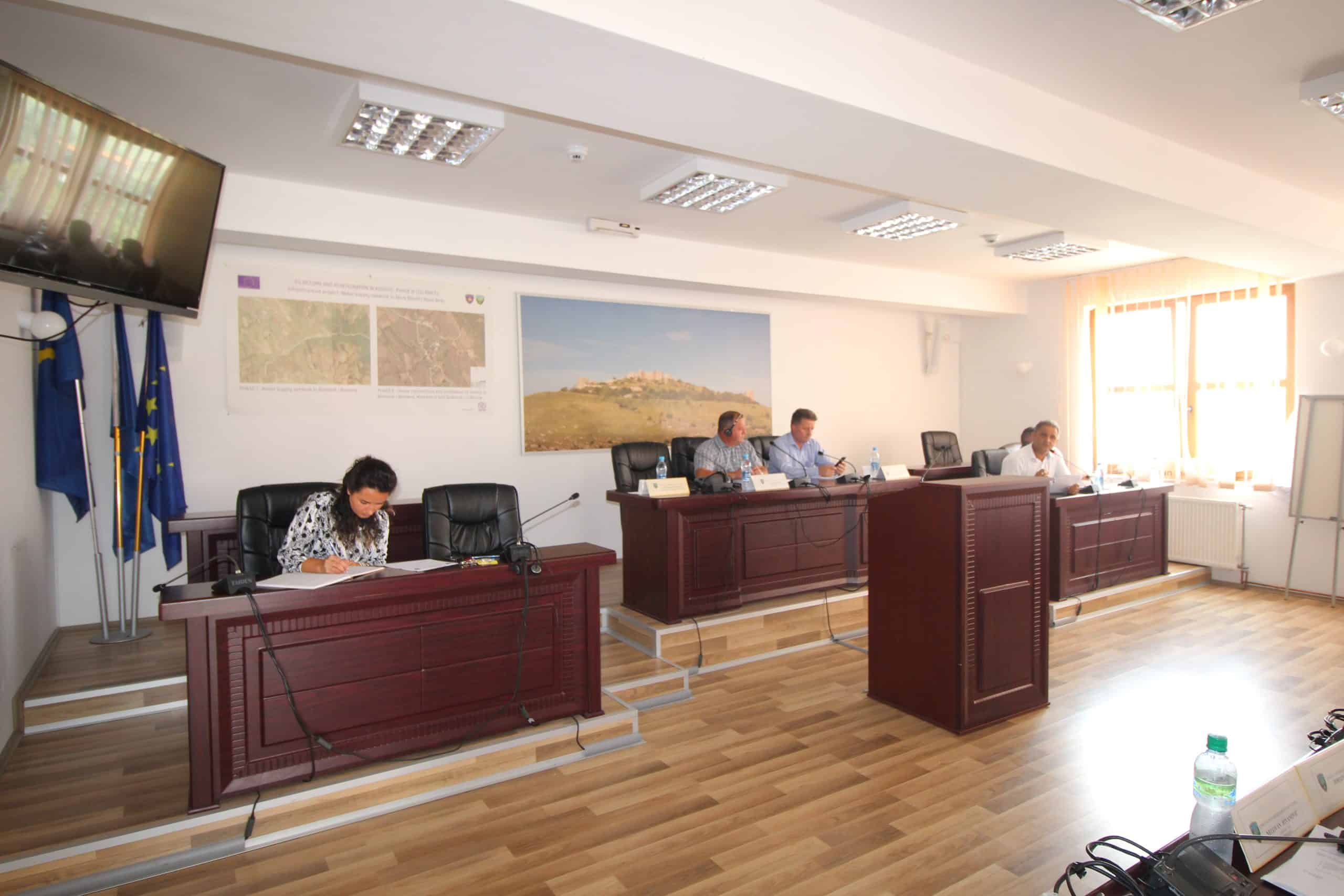 Mbahet  mbledhja e shtatë  e  rregullt  e Kuvendit  Komunal të Novobërdës