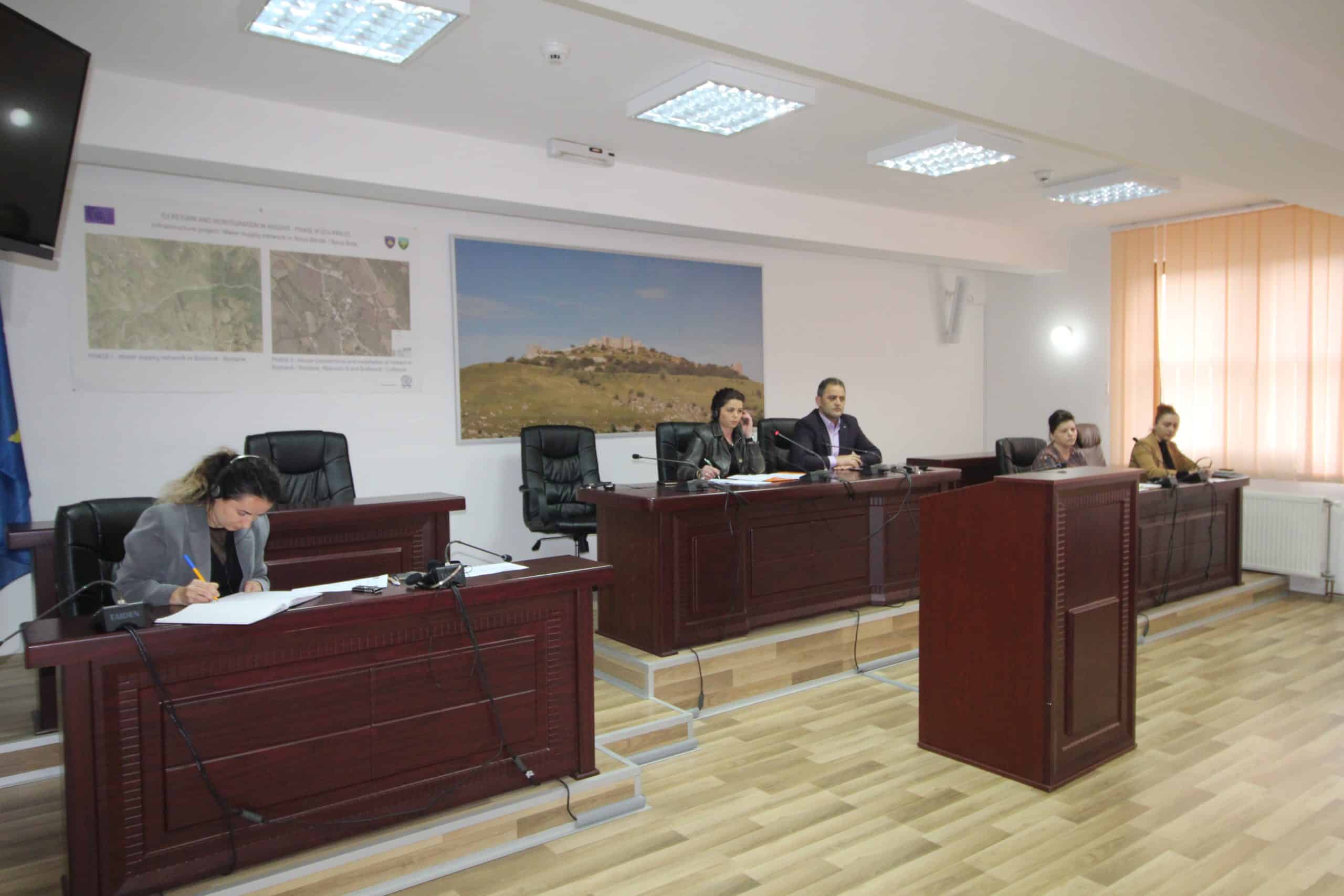 MBAHET MBLEDHJA  E  KATËRT E RREGULLT E KOMITETIT PËR KOMUNITETE