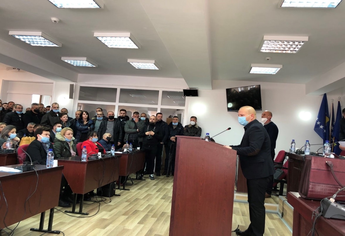 Kryetari i ri i Novobërdës, Sasha Millosheviq ka marrë detyrën e kryetarit të Komunes